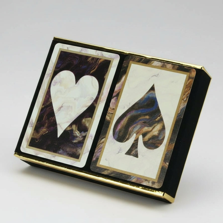 Marble-patterned Congress playing card box with heart and spade symbols
