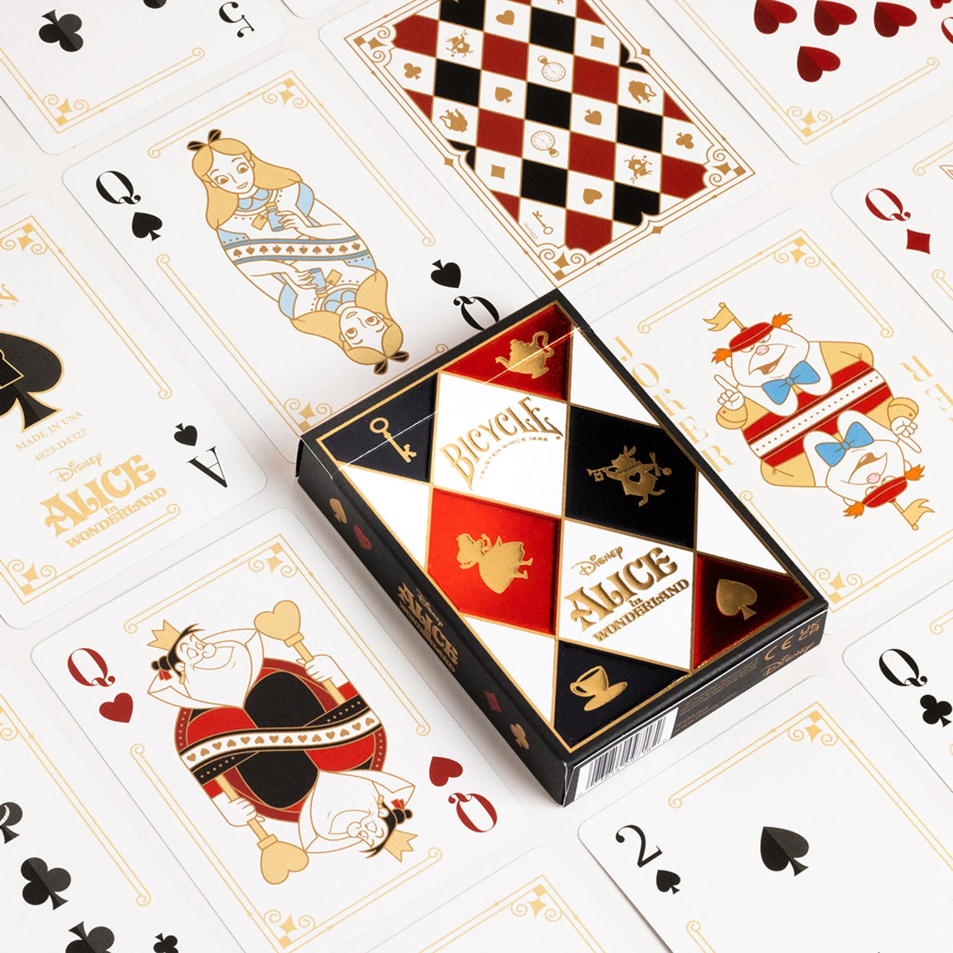 Bicycle Disney Alice in Wonderland – Half Brick (6 Decks)