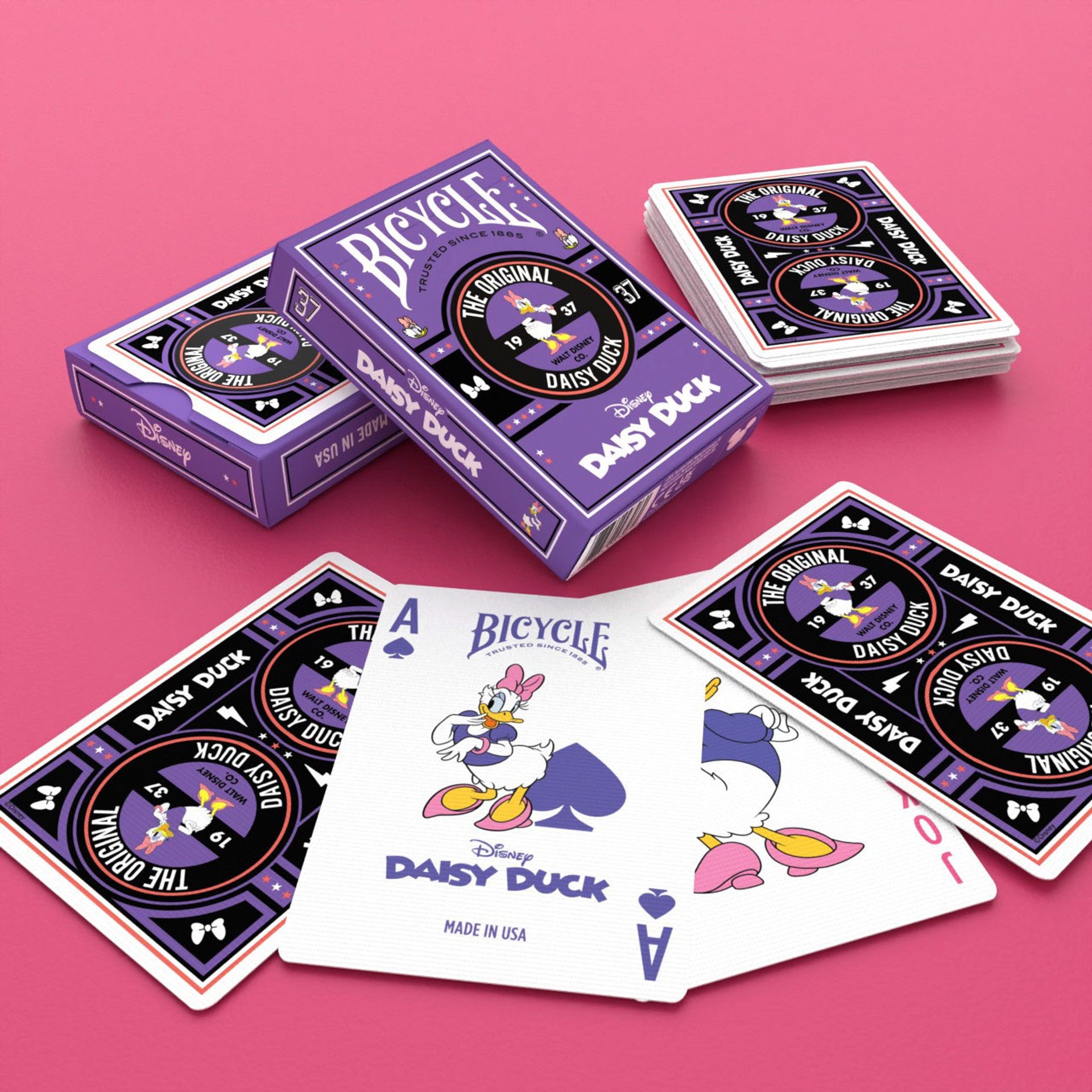 Bicycle Disney Classic Daisy Duck – Half Brick (6 Decks)