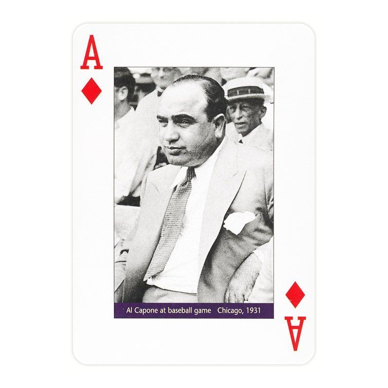 Piatnik Gangsters Playing Cards — card detail 3 — left card